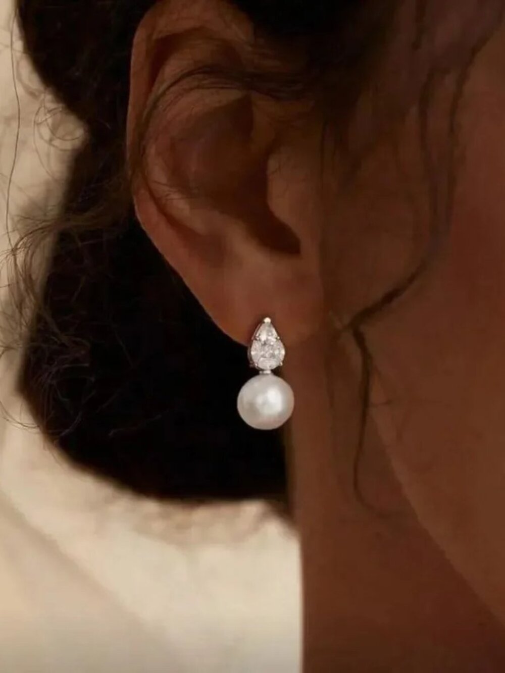Pearl Drop Earrings Q926